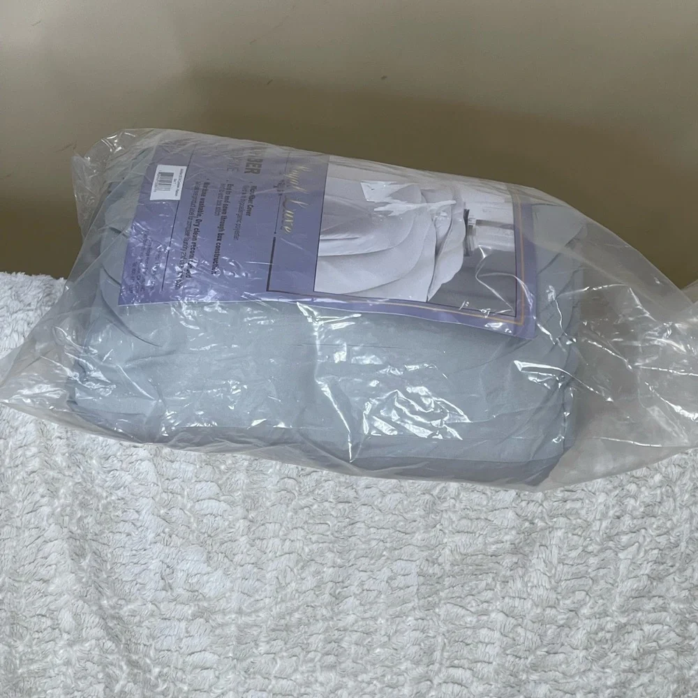 Gray Microfiber Comforter